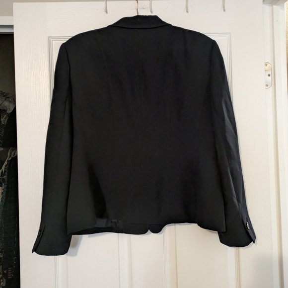 Navy Jones Wear Blazer - Picture 6 of 6